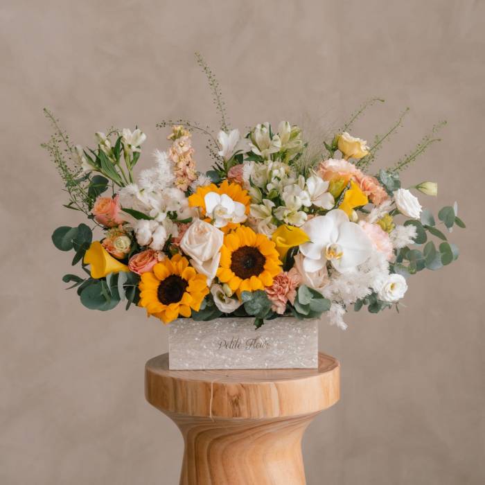Luxe Blooms of the Day