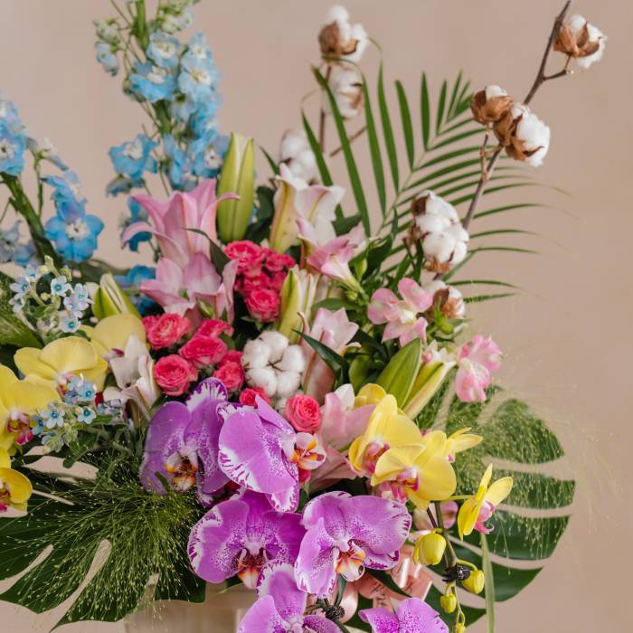 Bloom Affair