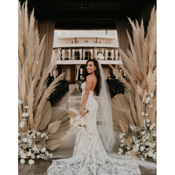 5 Stunning Wedding Altar Ideas To Frame Your Special Day