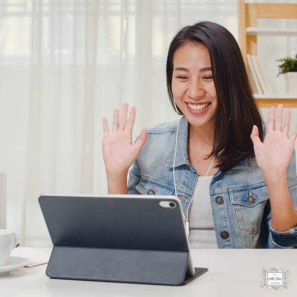 4 Ways To Reconnect With Your Distant Loved Ones Amidst The Pandemic