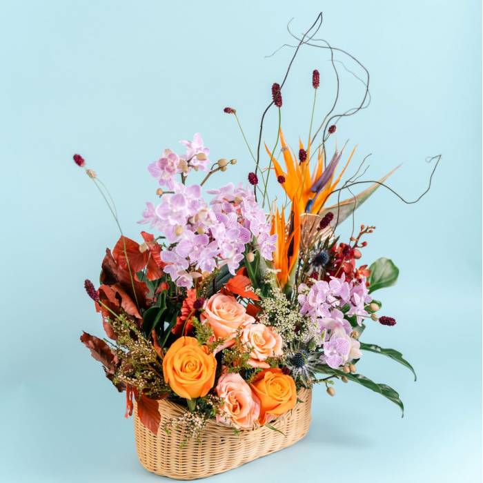 Vibrant Mid-Autumn Gift Basket