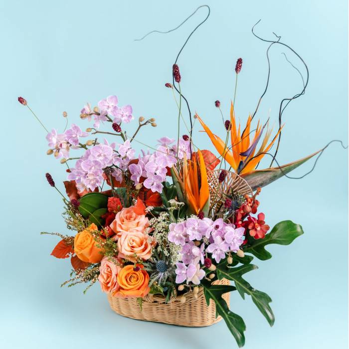 Vibrant Mid-Autumn Gift Basket