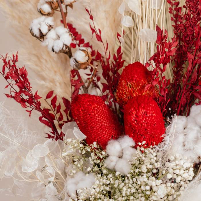 Grand Lunaria and Pampas Arrangement