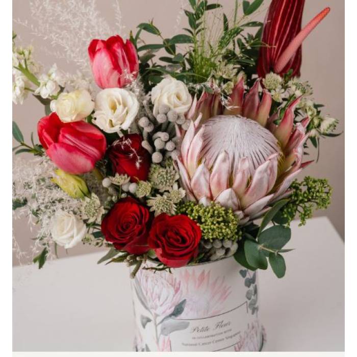 #PFCancerAwareness Floral Box