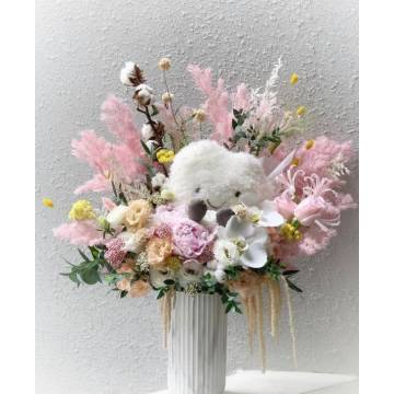 Dreamer Vase Arrangement