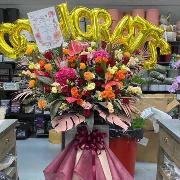 Fancy Floral Stand