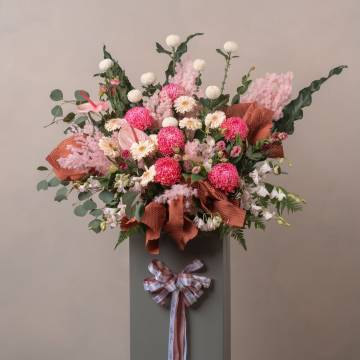 Abundance Floral Stand