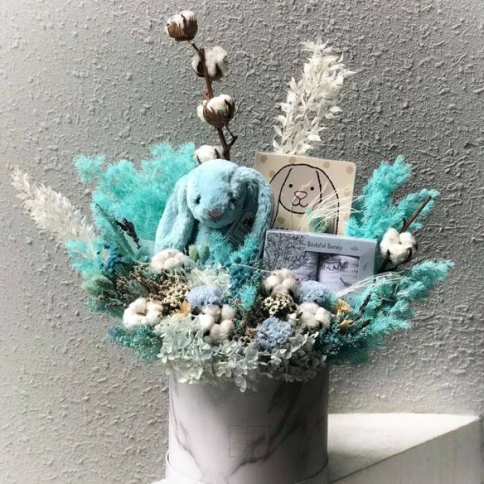 Bashful Bunny Newborn Gift Box