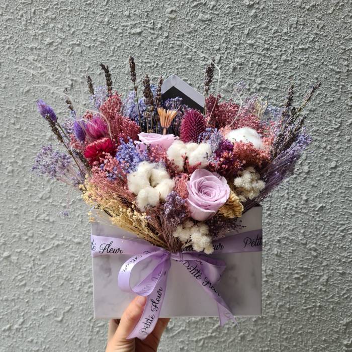 Petite Love Letter- Preserved and Dried Blooms