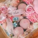 Cozy Bloom – Macaron and Fresh Flower Hamper