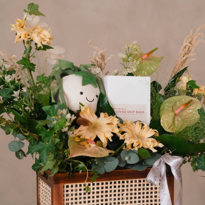 Father's Day Ivy Jellycat and Coffee Gift Box
