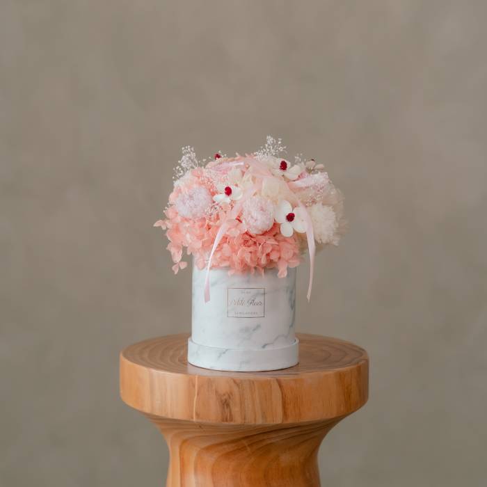 Preserved Pink Hydrangea & Carnation Flower Box