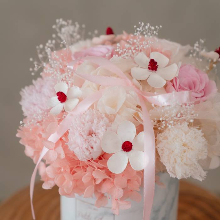 Preserved Pink Hydrangea & Carnation Flower Box