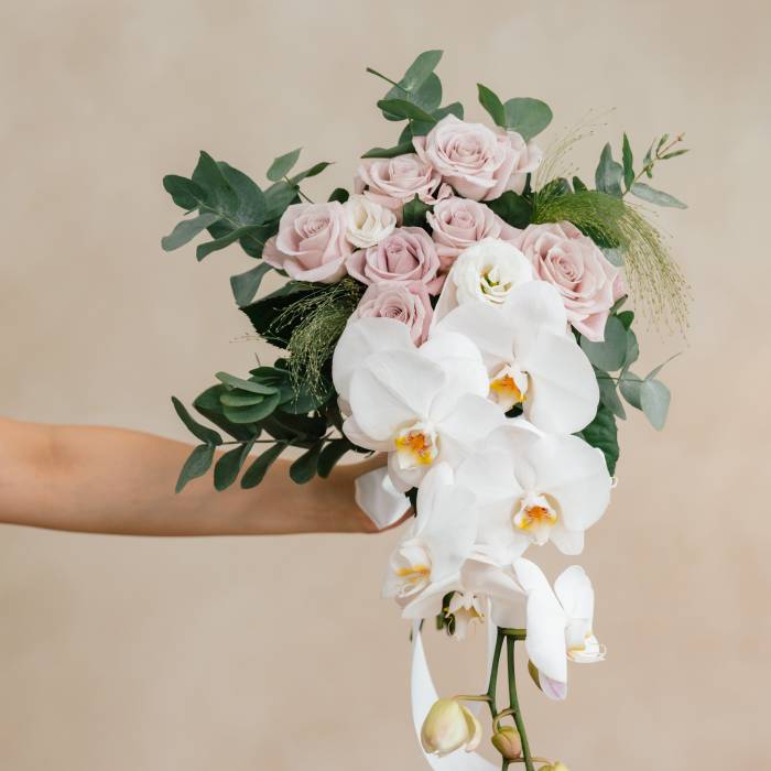 Ivory Kiss Bridal Bouquet