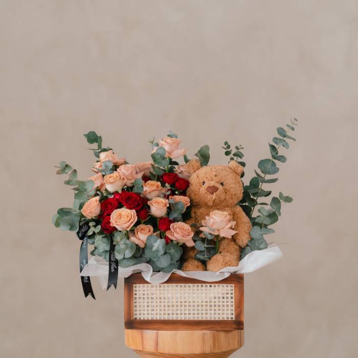Jellycat Bartholomew Bear and Rose Arrangement