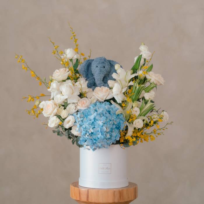 Jellycat Elephant Fuddlewuddle and Lily Floral Box