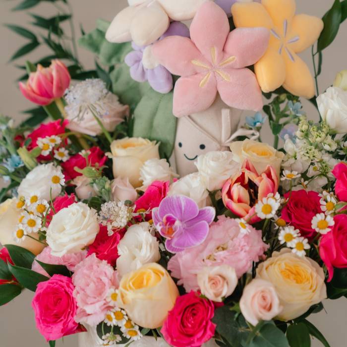 Jellycat Flower Bouquet and Garden Roses Box