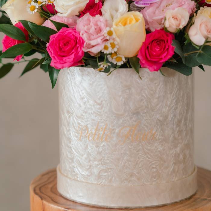 Jellycat Flower Bouquet and Garden Roses Box