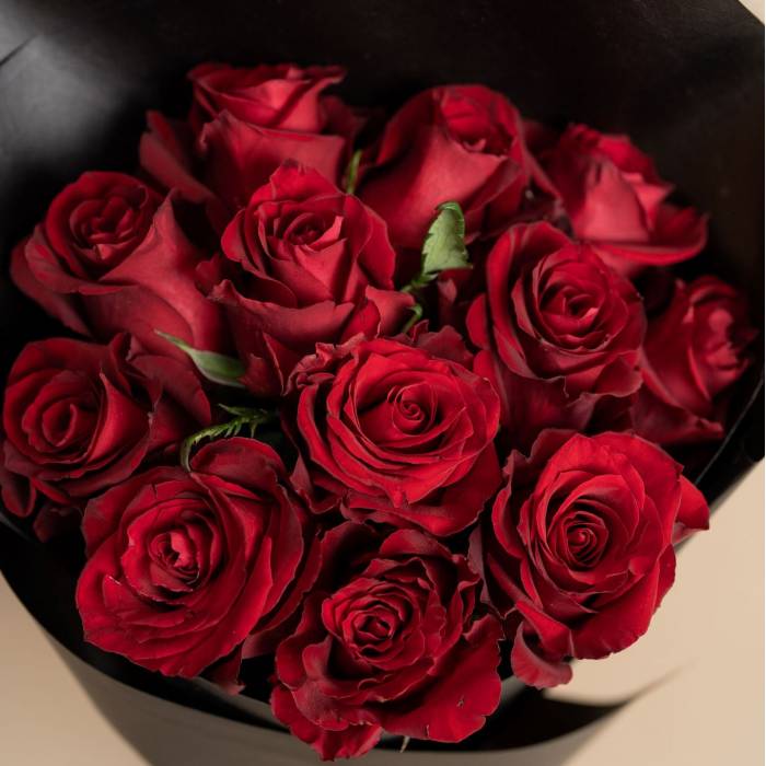 “Be Mine” Roses Bouquet