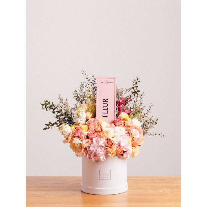 Moët & Chandon Specially Yours Box