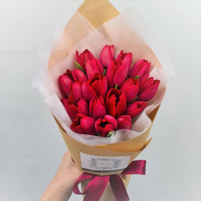 Elegant Tulip Arrangement