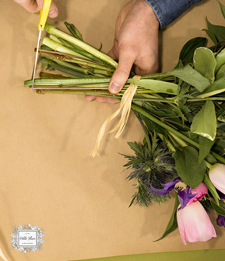 Flower Bouquet Trimming